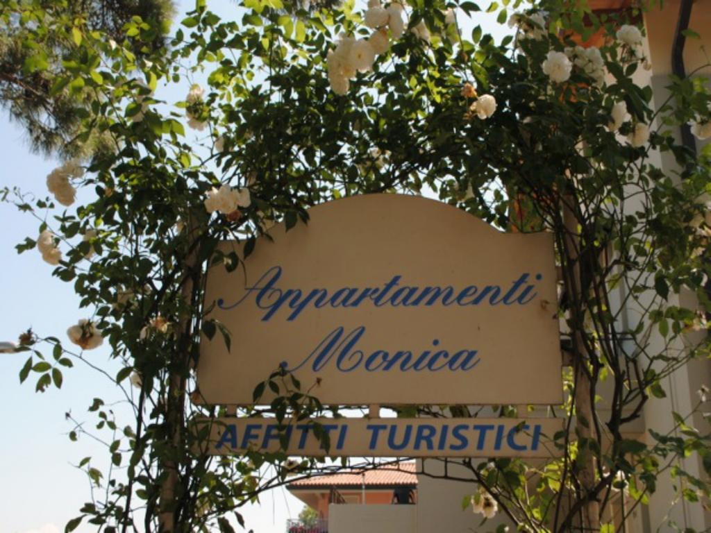 Monica Appartamenti Sirmione Dış mekan fotoğraf