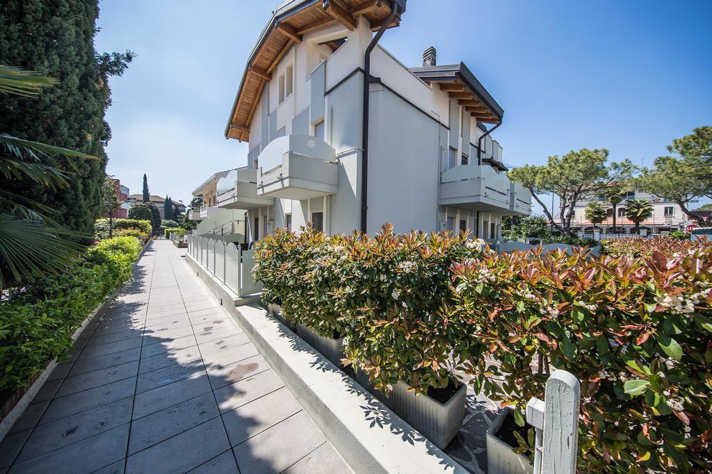 Monica Appartamenti Sirmione Dış mekan fotoğraf